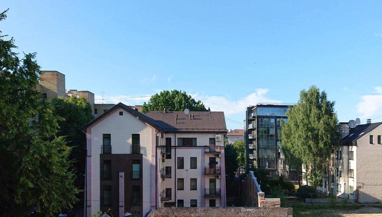 Riga City Center Quiet Apartment With Free Private Parking Exterior foto